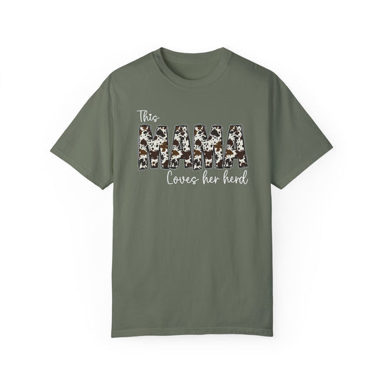 A relaxed fit Mama Herd Tee, 100% ring-spun cotton, garment-dyed for coziness. Double-needle stitching ensures durability, no side-seams for a tubular shape. Ideal for daily wear.