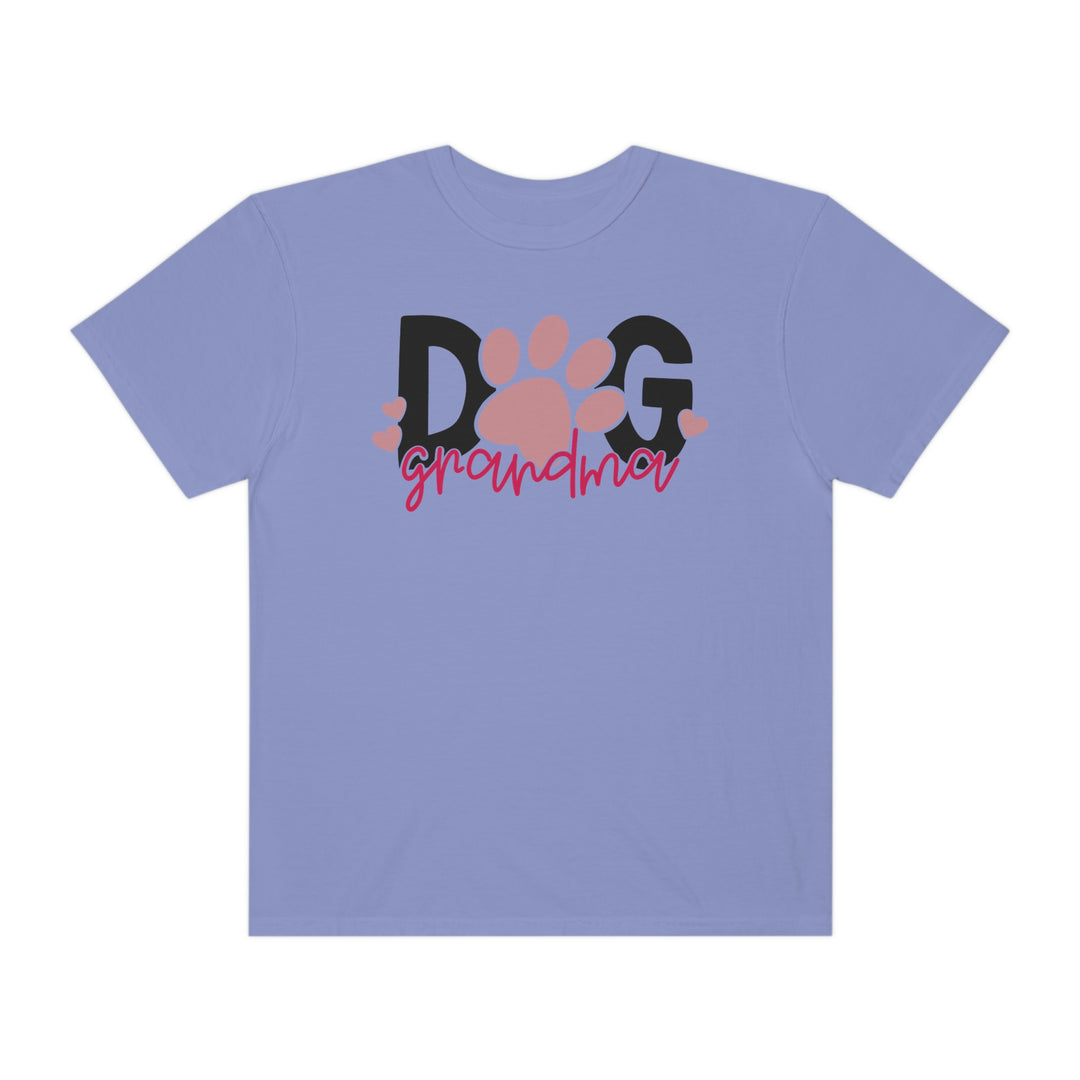 A relaxed-fit Dog Grandma Tee crafted from 100% ring-spun cotton. Garment-dyed for extra coziness, featuring double-needle stitching for durability and a seamless design for a tubular shape.