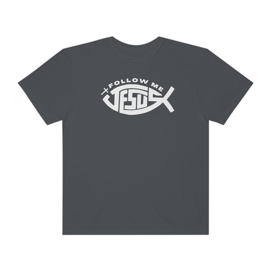 A relaxed fit Jesus Follow Me Tee, crafted from 100% ring-spun cotton. Garment-dyed for coziness, featuring double-needle stitching for durability and a seamless design for a tubular shape.