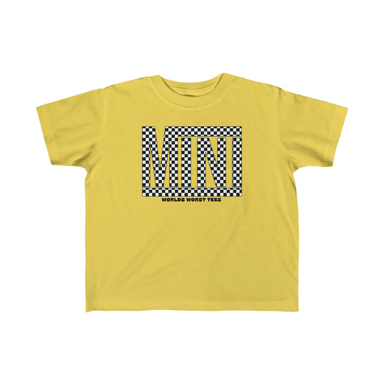 Vans Mini Toddler Tee: A soft, durable shirt with a black and white checkered design. Made of 100% cotton, perfect for sensitive skin. Ideal for toddlers' first adventures.
