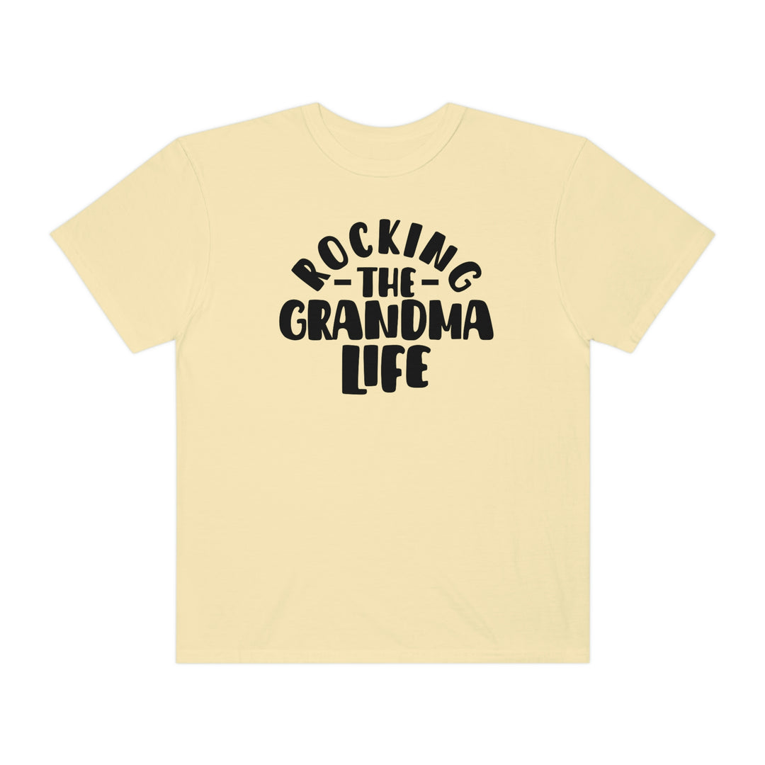 Rocking the Grandma Life Tee: A relaxed fit, garment-dyed t-shirt in ring-spun cotton. Double-needle stitching for durability, no side-seams for shape retention. Ideal for daily wear.