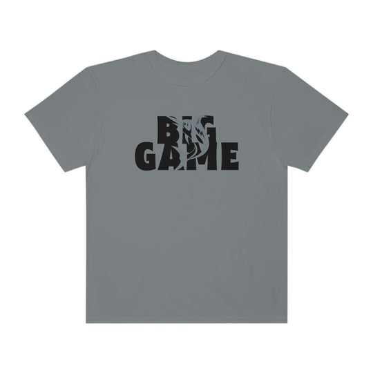 Comfort Colors BIG GAME FISHER Tee: Grey tee with black fish logo and text. 100% ring-spun cotton, relaxed fit, durable double-needle stitching. Ideal for daily wear.