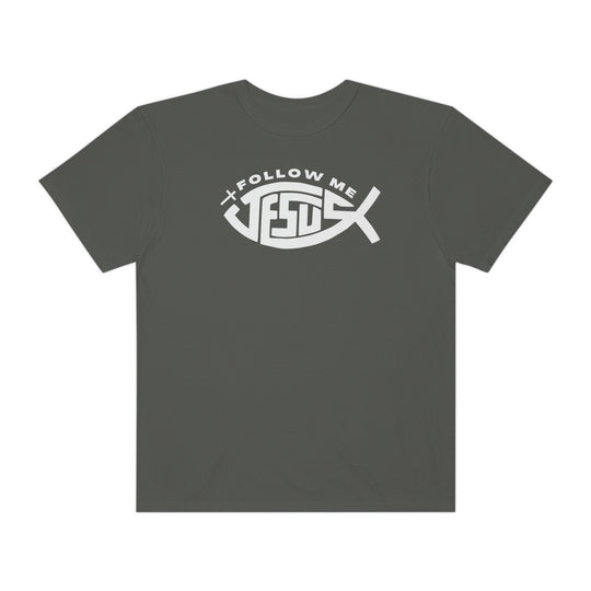 A relaxed-fit Jesus Follow Me Tee crafted from 100% ring-spun cotton. Garment-dyed for extra coziness, featuring double-needle stitching for durability and a seamless design for a tubular shape.